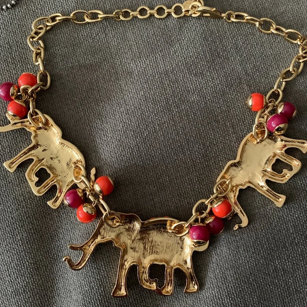 NWOT. C Wonder elephants choker, Orange Purple. Statement piece. Fun to wear - Picture 5 of 5